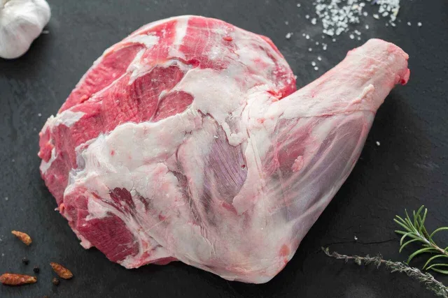 Epaule entière d'agneau 1Kg