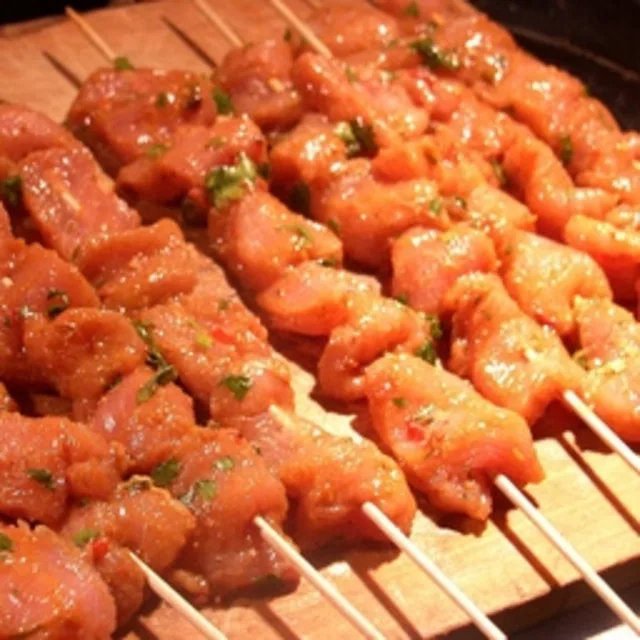 [00000359] Brochettes de filets de dinde mariné 250g